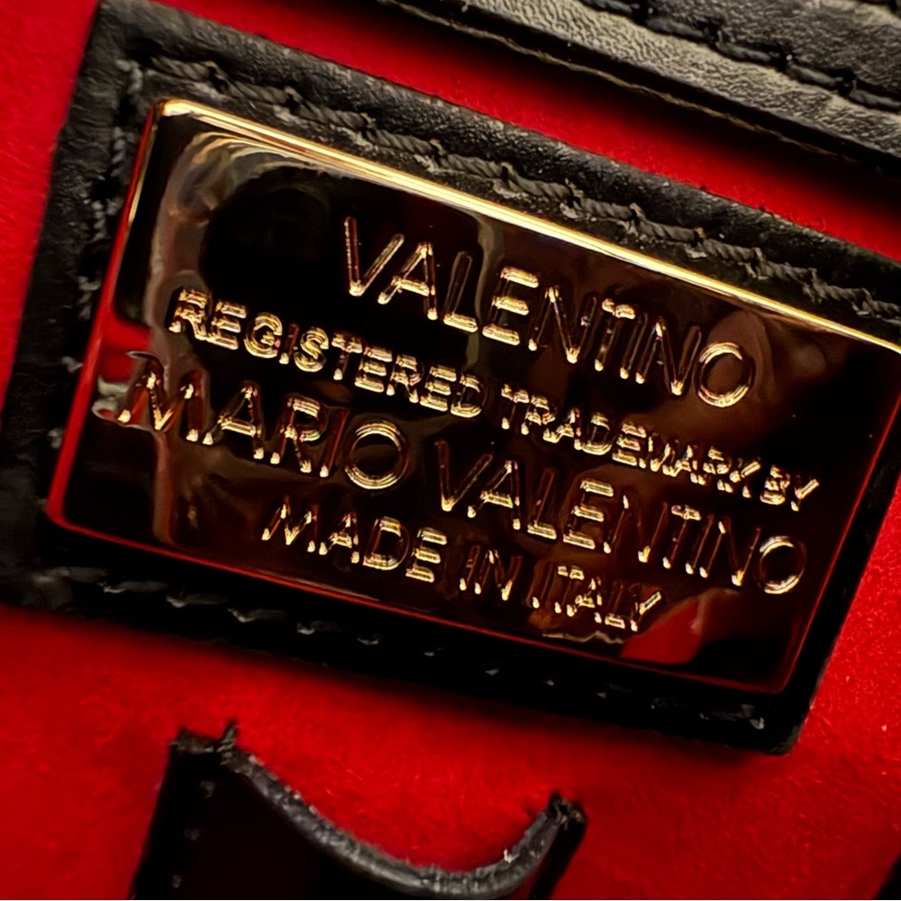 V♣️I♣️P TOTE - Picture 14 of 17